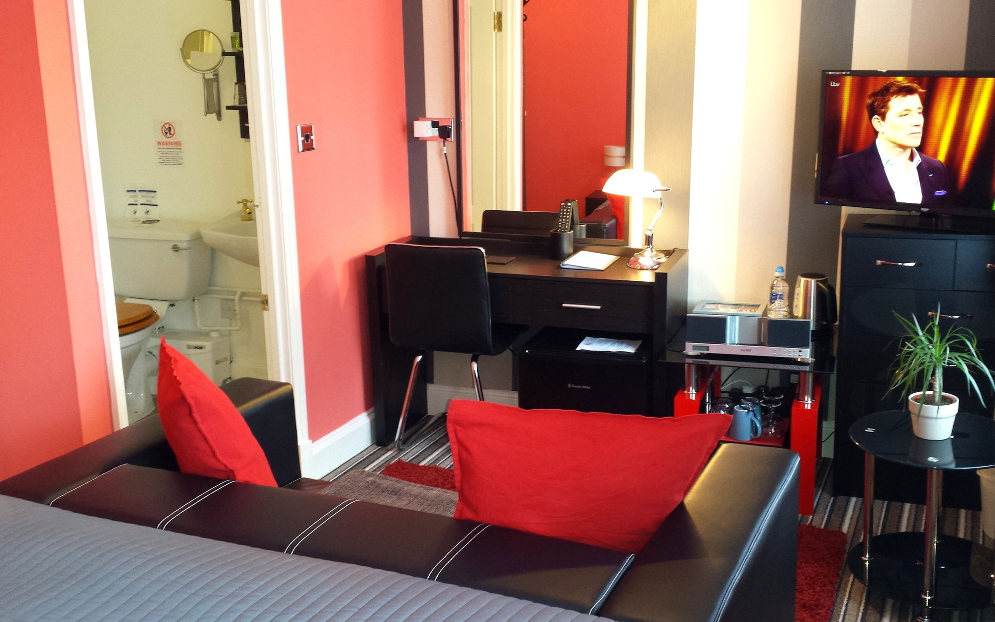 Robin 7 Lodge And Bistro Nottingham Esterno foto